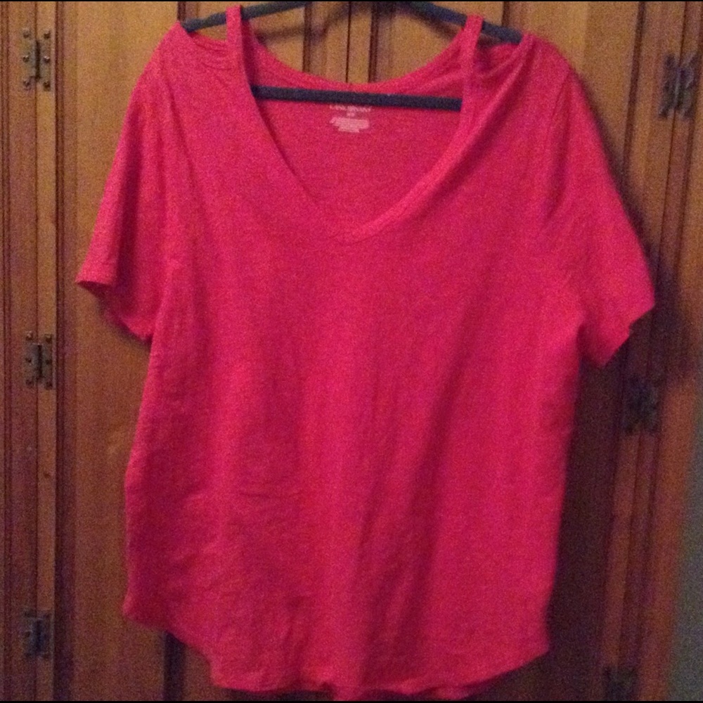 Lane Bryant Cold shoulder, V-neck. Size 18/20. EUC